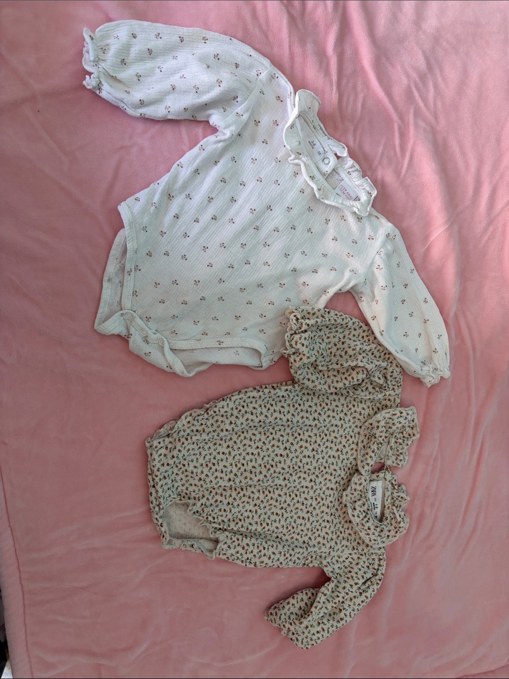 Zara White and Cream Mini Floral Ruffled One-Piece Camisoles (Set of 2)